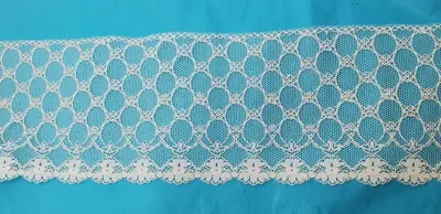 2 Yards X 4  Cream Lace Window Pane Scalloped Floral Vintage Edwardian Victorian • $12.95