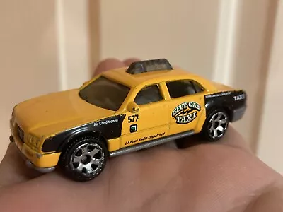 MATCHBOX * 2002 CITY TAXI CAB  Yellow And Black Car Loose Toy • $3.99