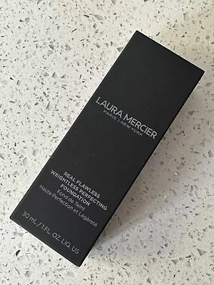 Laura Mercier Real Flawless Weightless Perfecting Foundation  4W1 Suntan • £30