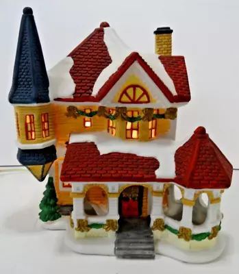 Vintage House  Christmas Village Figurine • $21.98