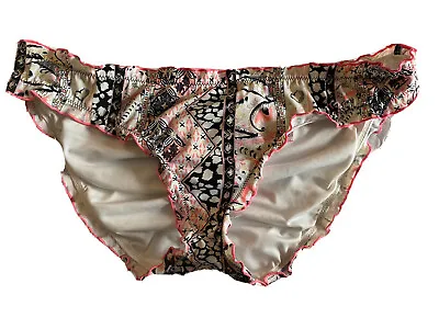 Victoria’s Secret The Ruffle Cheeky Swim Bottom Pink Black & White Size Medium • $10