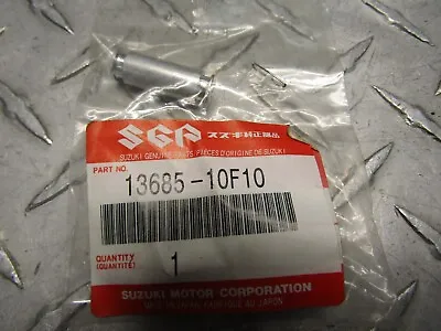 1998-2004 Suzuki Intruder VL1500 VL 1500 OEM Carburetor Pipe 13685-10F10 • $13.72