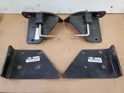 $400 • Buy OEM Boss Straight Blade, Power V Extension Wings Mounting Brackets MSC08042 Plow