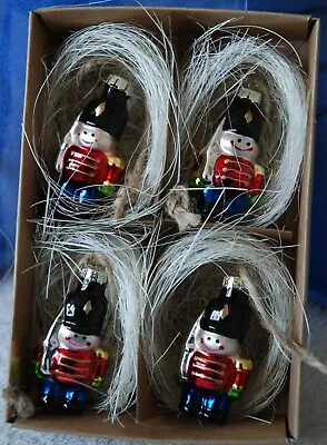 4 X Glass Christmas Tree Ornament Bauble In Box Cute Happy Smiling London Guards • £5.50