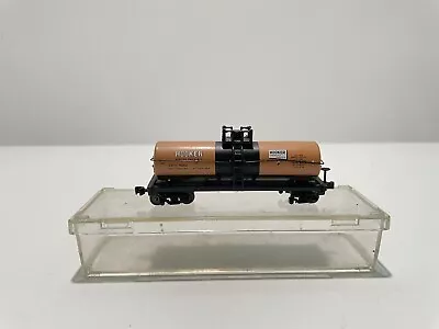 Bachmann N Scale Model Trains Train Hooker Single Dome Tanker Tank Car GATX69502 • $0.99