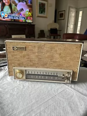 Vintage 1950's Zenith K725 Tube AM/FM Radio - Tested/Working • $39