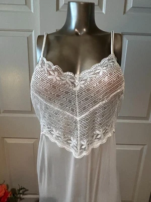 $22.50 • Buy Winter Silks White Silk Full Slip Size XL # 031721