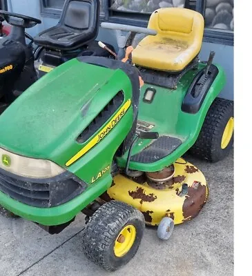 John Deere LA105 Ride On Lawn Mower • $799