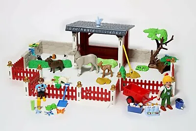 Playmobil Animal Care Station With Stable (5531) Vet Clinic Shelter Figures Set • £11.99