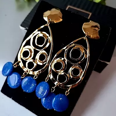 Vintage Estate Avon Gold Tone Blue Lucite Beads Dangle Earrings Clip On • $0.99