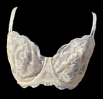 Victoria's Secret Size  36 DDD (12F) White Lace Floral Bra Dream Angels • $25