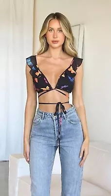 Dazie Roam Around Italy Flutter Top Size 16 Butterfly Print Plunge Crop Top • $30