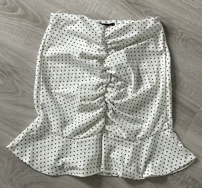 £5 • Buy UNWORN Pink Vanilla (@New Look) White Polka Dot Mini Skirt, Ruched Front, Size L