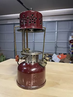 American Gas Machine (AGM) Lantern Model 3705 • $36