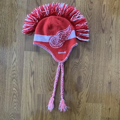 NHL Detroit Red Wings Reebok Face Off Knit Mohawk Tassel Hat Cap Beanie • $15.99