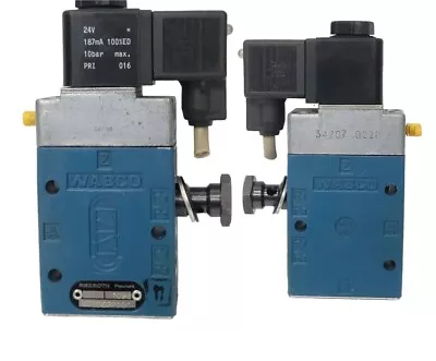 Rexroth Wabco 3723522220 Pneumatic Directional Valve • $199