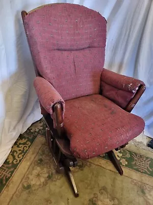 £50 • Buy Dutailier Glider Locking Rocking Nursing Chair