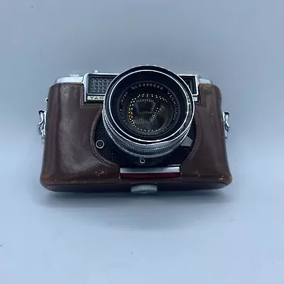 VINTAGE YASHICA LYNX-1000 35mm CAMERA YASHINON 1:1.8 F=4.5cm Lens JAPAN UNTESTED • $39.99