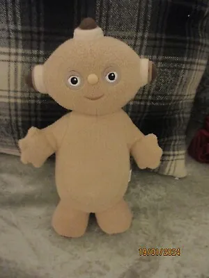 In The Night Garden - Makka Pakka Soft Plush Talking Doll • £2.99