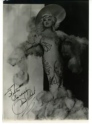 Autographed 7x10 Photo Actress Sex Symbol Mae West • $79.99