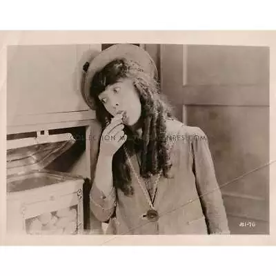 MOLLY O Movie Still 81-76 - 8x10 In. - 1921 - F. Richard Jones Mabel Normand • $83.99