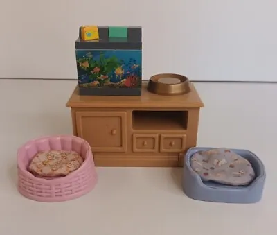 Fisher Price Loving Family Dollhouse 2000 Pet Center W/Sounds Aquarium Dog Bed • $50