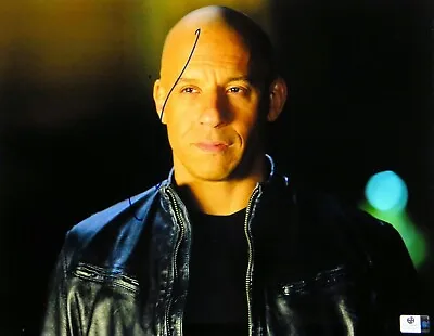 Vin Diesel Signed Autographed 11X14 Photo Fast And Furious Close Up GV834951 • $119.99