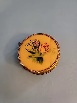 Vintage Sewing Floral Goldtone Retractable Button Cloth Tape Measure • $18.99