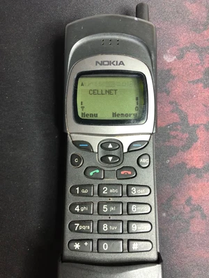 £150 • Buy Retro Nokia 8110i  Matrix Banana Phone  Ultra Rare Working On O2