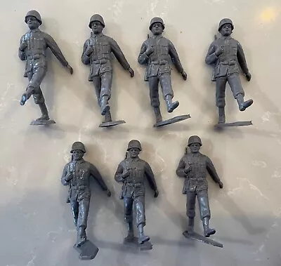 Vintage Marx Battleground Marching German Soldiers (7) World War II  • $5.50