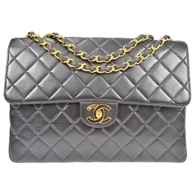 Chanel Black Lambskin Jumbo Classic Flap Shoulder Bag 28620 • £3351.68