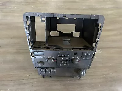 2001 - 2009 Volvo S60 V70 A/C Heater Climate Control Unit 30746023 OEM • $74.99