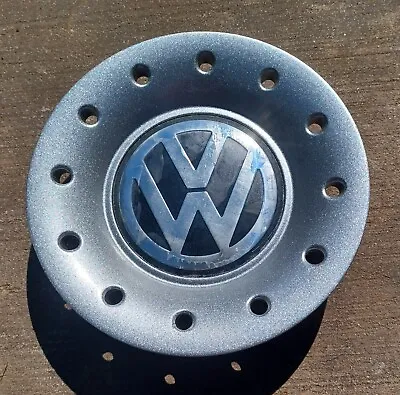 Volkswagen Jetta Center Cap 1999-2009 Part # 1J0 601 149 G Repainted 03 • $39.95