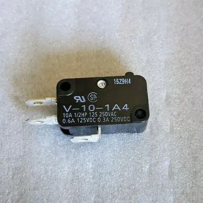 Omron Miniature / Micro Switch Model V-10-1A4 10A 125/250VAC Solder/187 Terminal • $5