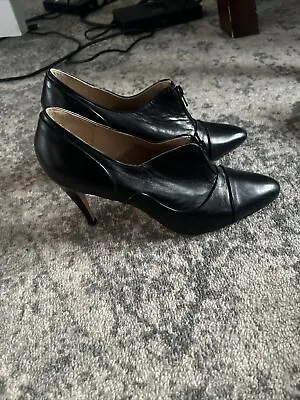 Manolo  Blahnik Black Ankle Boots Size 39.5 Us 9 Leather Shoes Italy $1450 Heels • $25