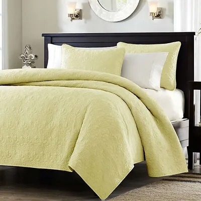 Full / Queen Size Quilted Coverlet Set With 2 Shams In Yellow Microsuede Fabric • $108.75