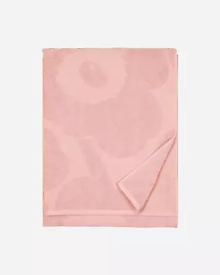 MARIMEKKO - Unikko Cotton Terry Bath Towel (Powder Pink)  • $82.25