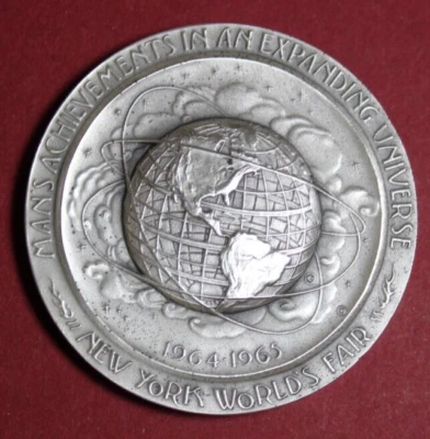 $59 • Buy New York World's Fair Medal  .999 Pure Silver (2.05 Troy Ozs) - Medallic Art Co.