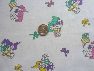 Presents Baby Print 100% Cotton White Patchwork Quilt Cot Bedding Fabric - 0.5 M • £2.99