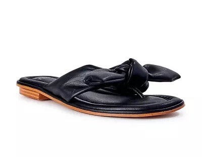 TIME & TRU Women's Size 11W Bow Thong Sandal • Black • $14.95