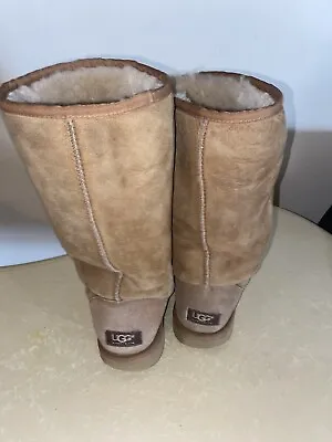 Ugg Women's Classic Tall 5815 Brown Suede Shearling Mid-Calf Snow Boots Sz 8W • $22.50