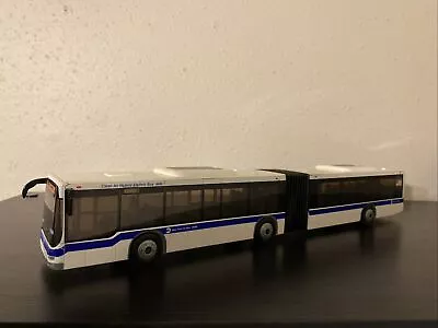 Realtoy 8686 New York City MTA Articulated Bus New Colors 16  Length SEE PHOTOS • $17.70