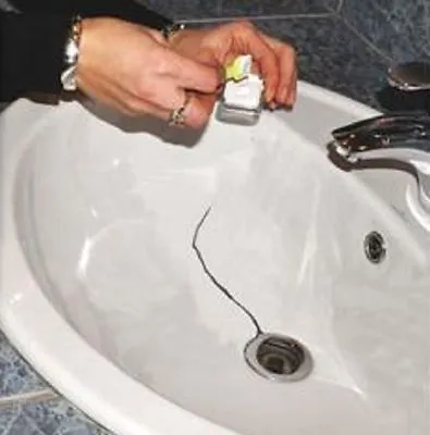 Bath Shower Sink Repair Kit WHITE Fix Filler Chips Ceramic Enamel Acrylic C • £9.99