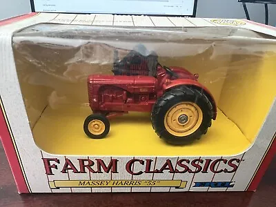 Ertl Farm Classics Massey Harris  55  1/43 Scale NEW IN BOX • $17