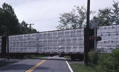 Bulkhead Flat Railroad Train Flatbed Car Freight Crossing 2004 Photo Slide • $4.99