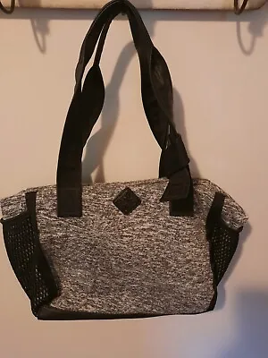Vera Wang/Simply Vera Heather Gray Sport Tote - New - With Interior Small Bag • $14.99
