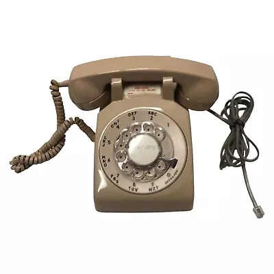 Vintage Rotary Dial Phone Stromberg Carlson Beige 80s Desk Telephone 4/83 SC500D • $15.99