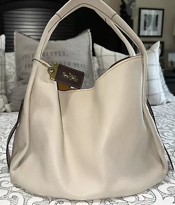 COACH Tote Bag Leather Cream Bandit Hobo With Inner Floral Pochette • $300