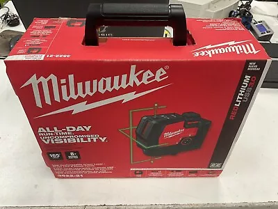 Milwaukee 3522-21 USB Rechargeable Green Cross Line & Plumb Points Laser • $239.99