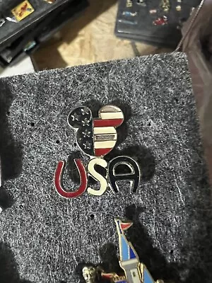 Disney Pin 8184 Mickey Americana USA Mickey Mouse Icon American Flag  Souvenir • $2